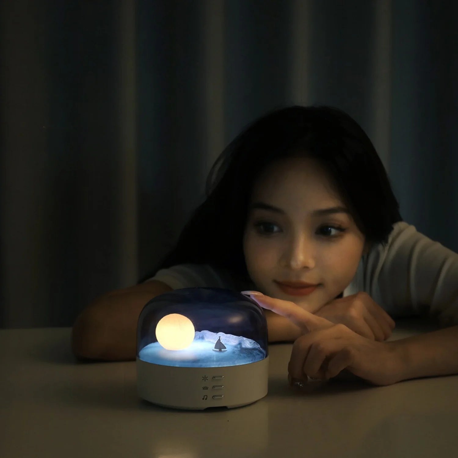 Moon Glow Speaker